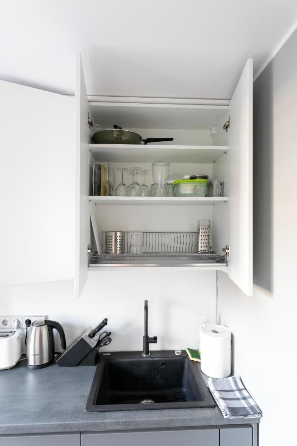 Brand New, Family-Friendly With A Great Location - Moon Apartment 벤츠필스 외부 사진