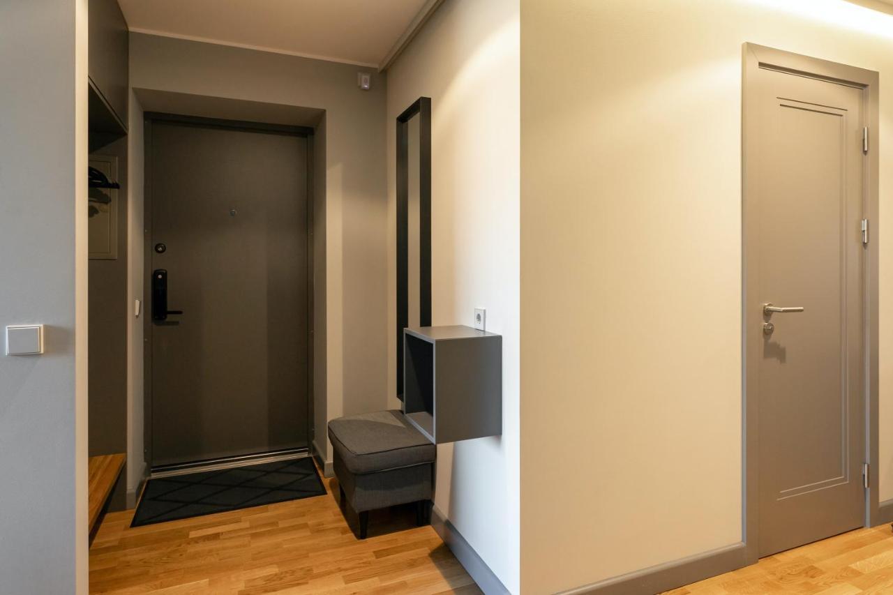 Brand New, Family-Friendly With A Great Location - Moon Apartment 벤츠필스 외부 사진