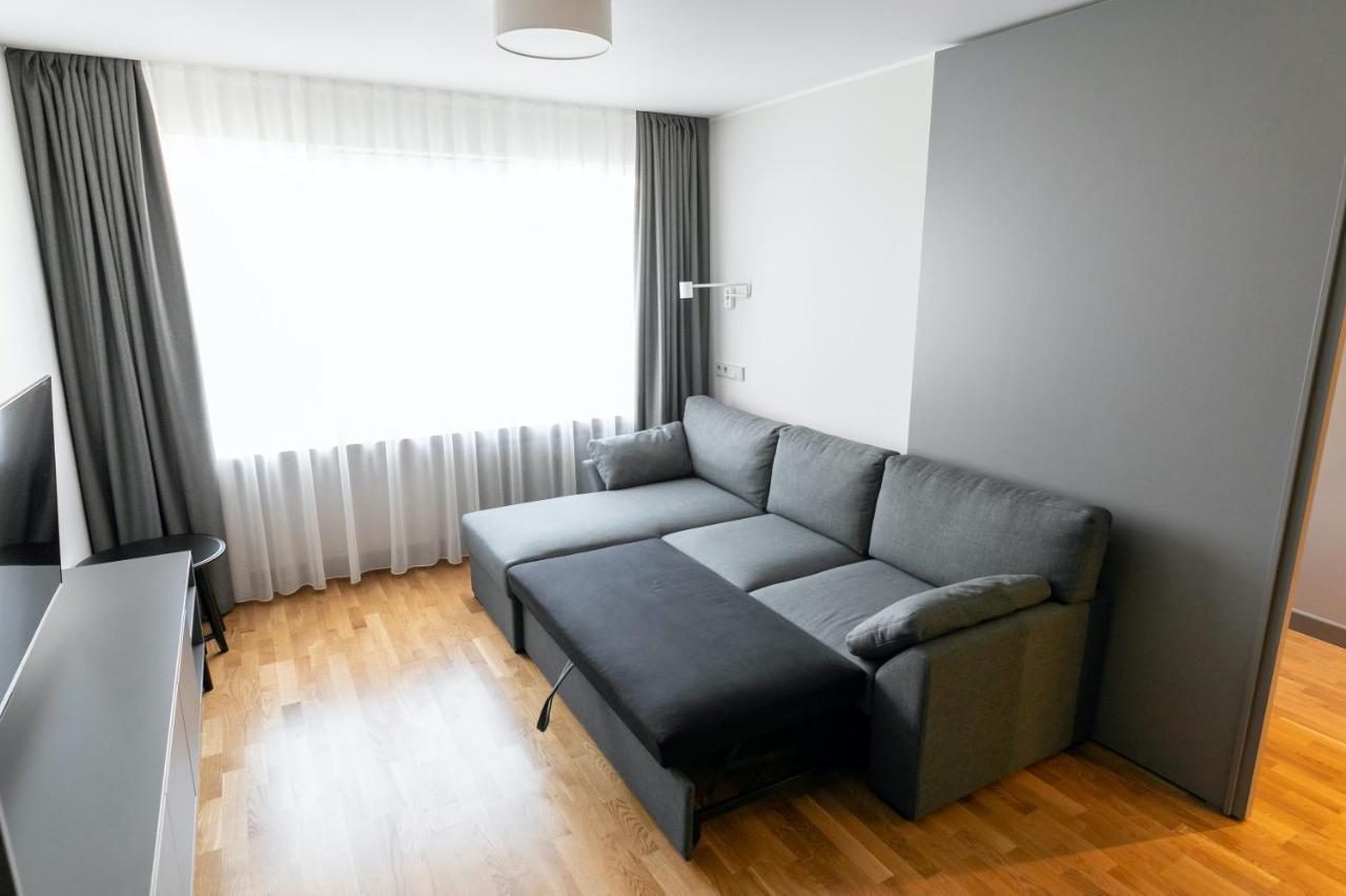 Brand New, Family-Friendly With A Great Location - Moon Apartment 벤츠필스 외부 사진